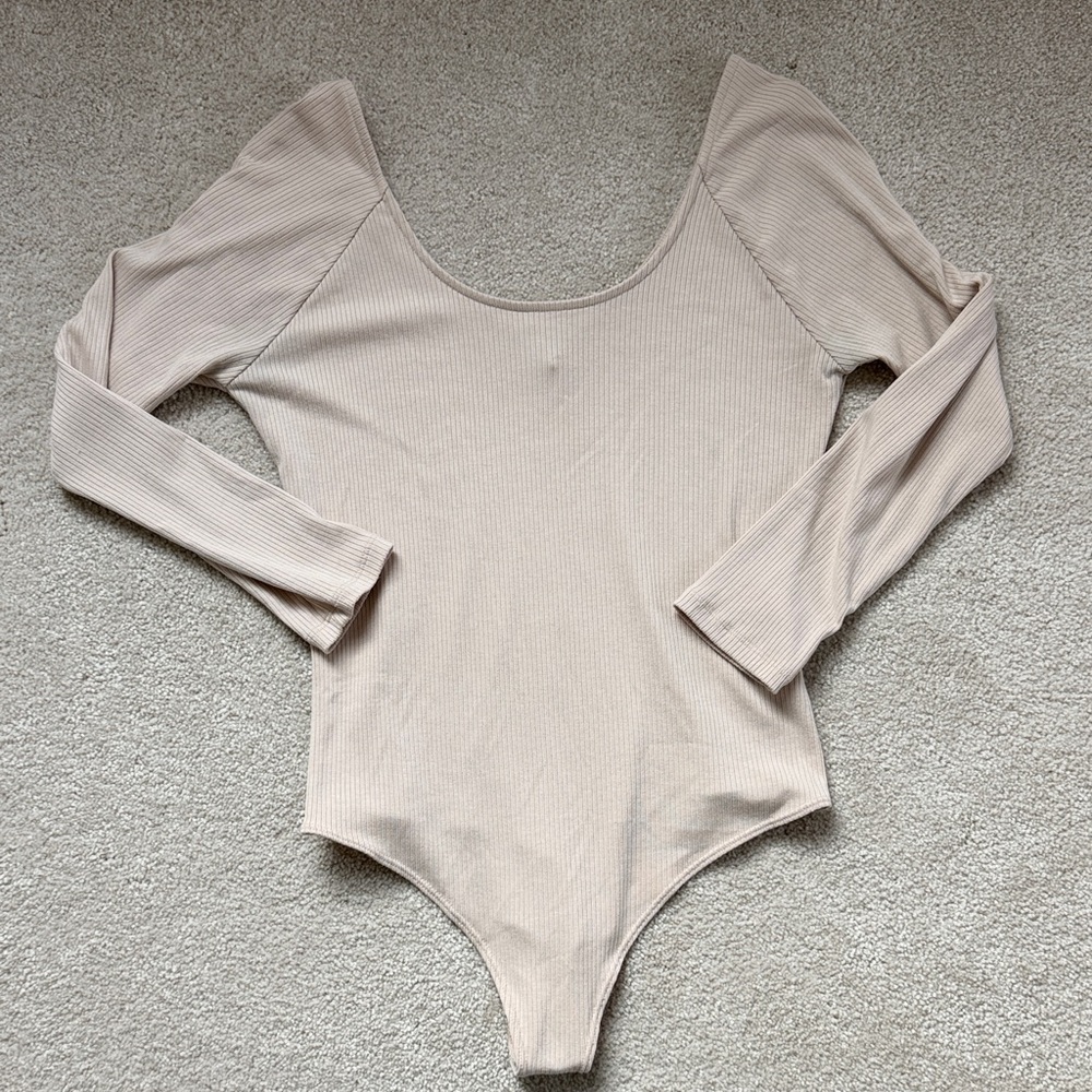 Banana Republic Cream Long Sleeve Bodysuit